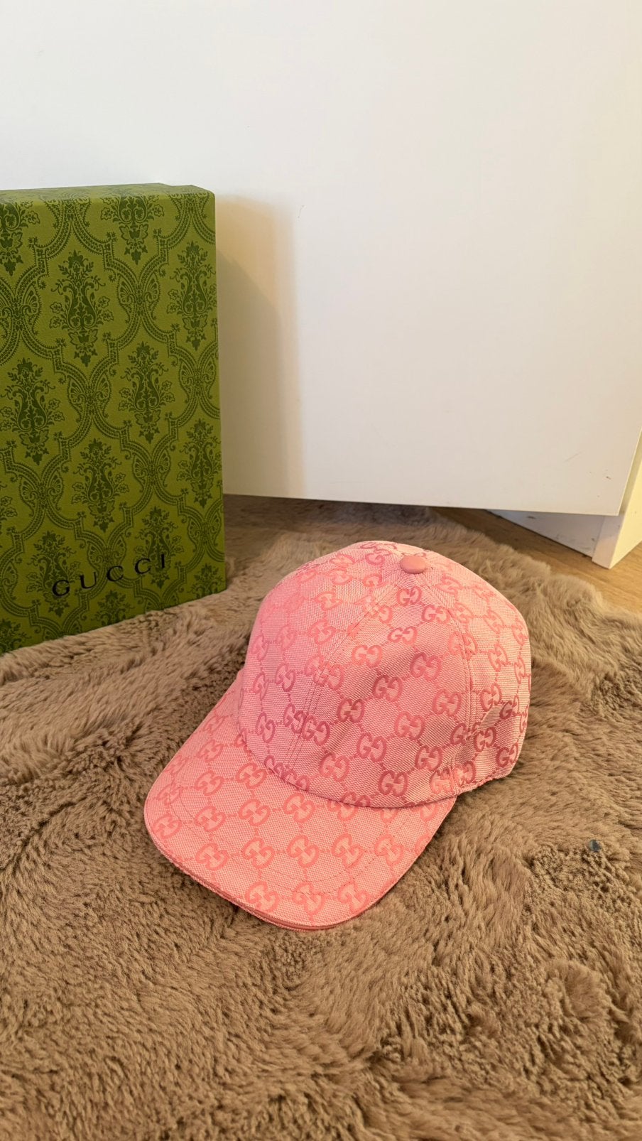Gucci Pet Roze, Ophalen, Nieuw, Pet