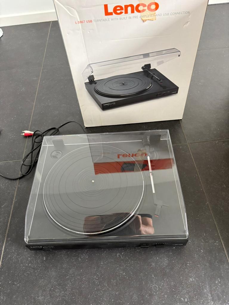 Nieuwe Lenco platenspeler met USB aansluiting, Audio, Tv en Foto, Platenspelers, Ophalen of Verzenden, Zo goed als nieuw, Overige merken