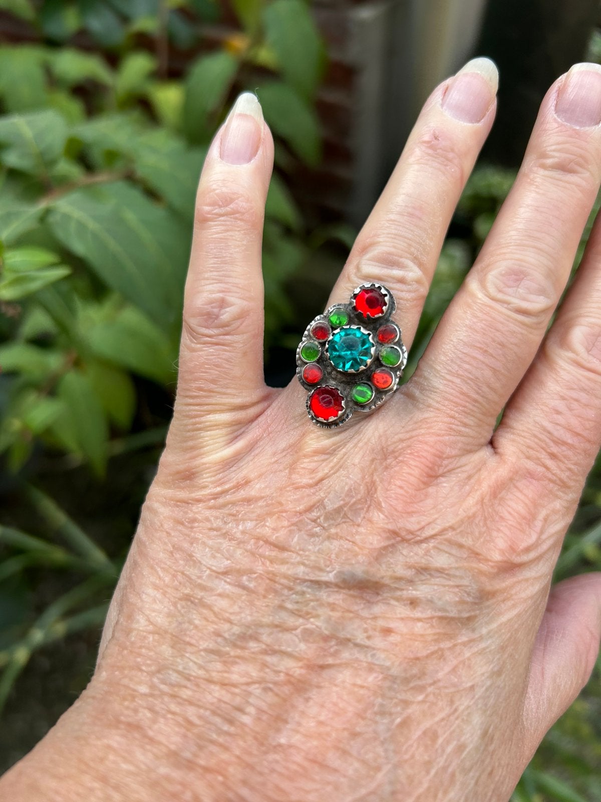 Prachtige antieke zilveren ring versierd met oud glas., Sieraden, Tassen en Uiterlijk, Ophalen of Verzenden, Zilver, Ring