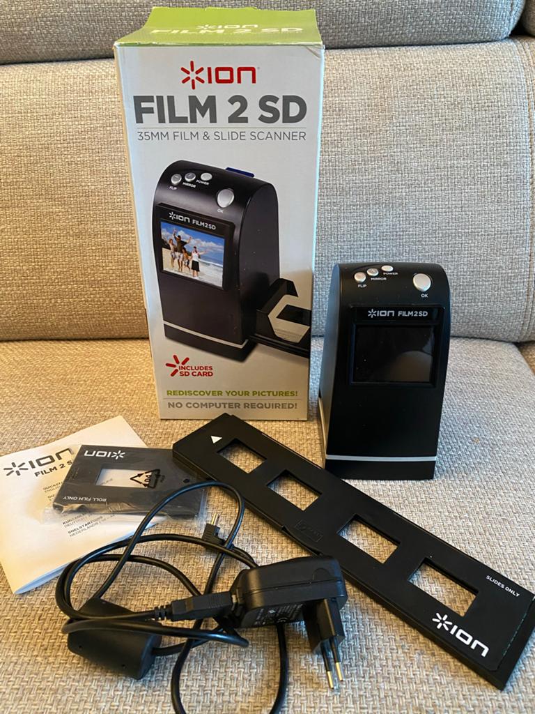 ION Film 2 SD 35mm Film & Dia Scanner - Zo goed als nieuw, Computers en Software, Ophalen of Verzenden, Zo goed als nieuw, Diascanner