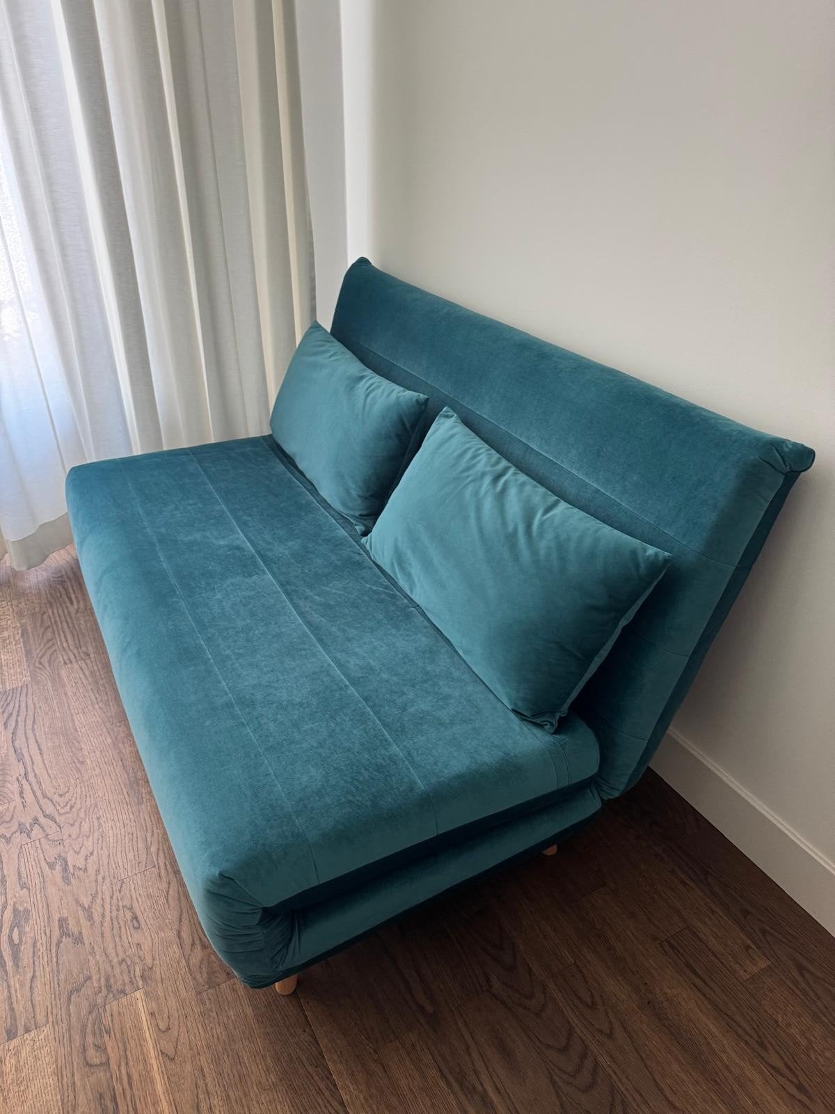 Foto 3 van Slaapbank / Futon - Zo goed als nieuw - Groenblauw
