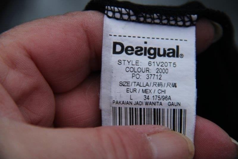 Jurk zwart/ groen/ rood Desigual mt L Vaste prijs, Zwart, Maat 42/44 (L), Ophalen of Verzenden, Zo goed als nieuw