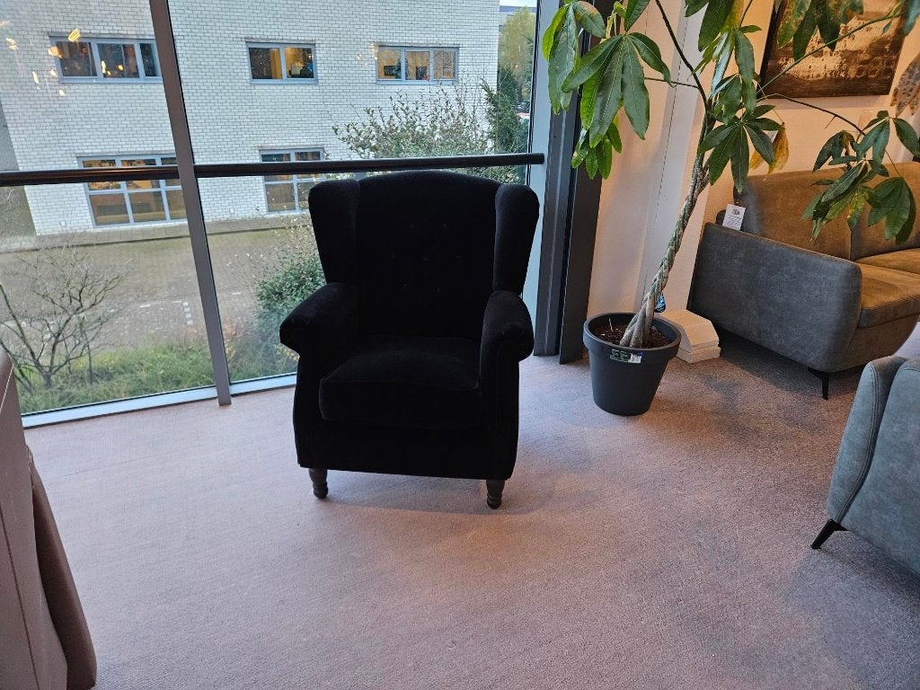 Oorfauteuil | Zwart, Huis en Inrichting, Hout, 75 tot 100 cm, Zo goed als nieuw, 75 tot 100 cm