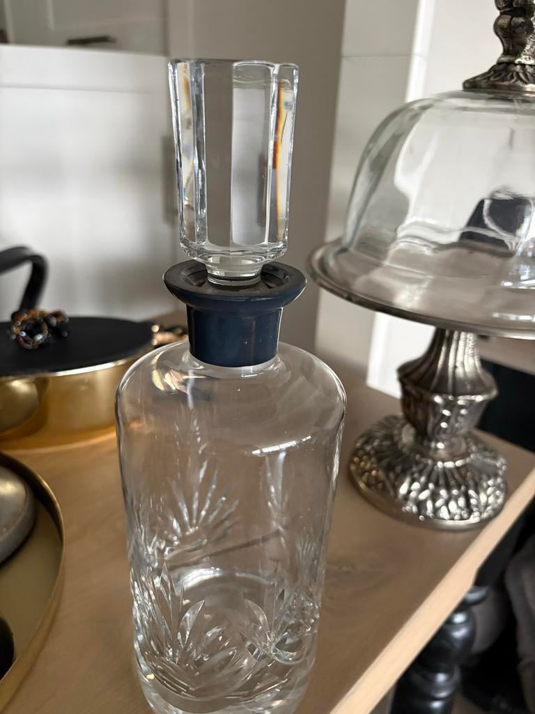 Glazen karaf met geslepen patroon, Ophalen of Verzenden