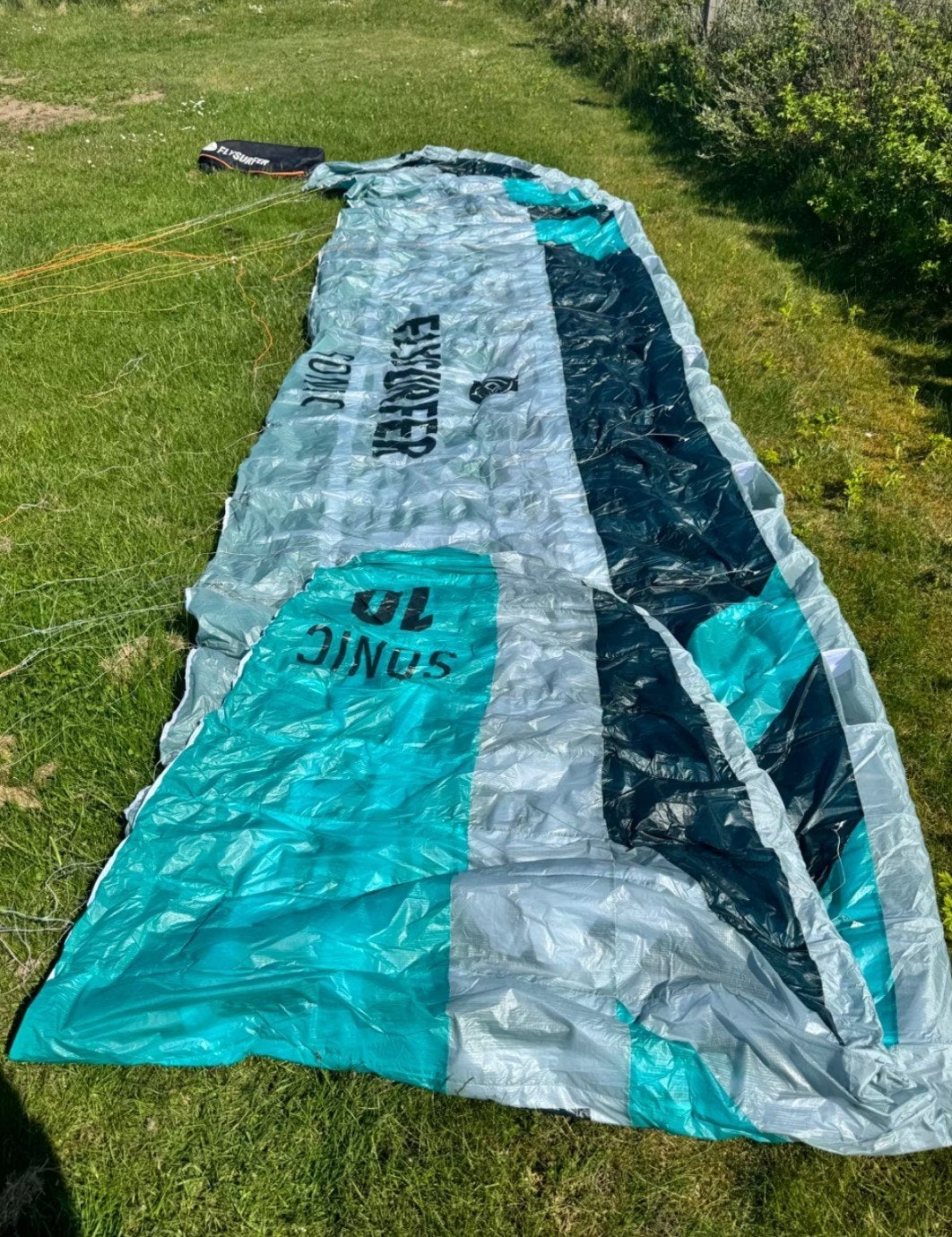 Flysurfer Sonic 4 10m met Force M bar, Gebruikt, Bar, 10 m², Geen board
