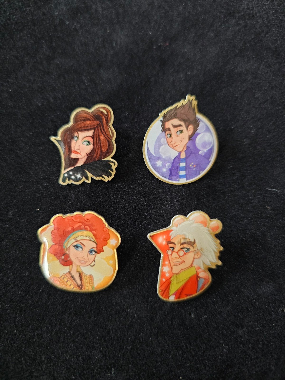 Efteling pins Tita tovenaar, Ophalen of Verzenden, Nieuw, Button of Speldje