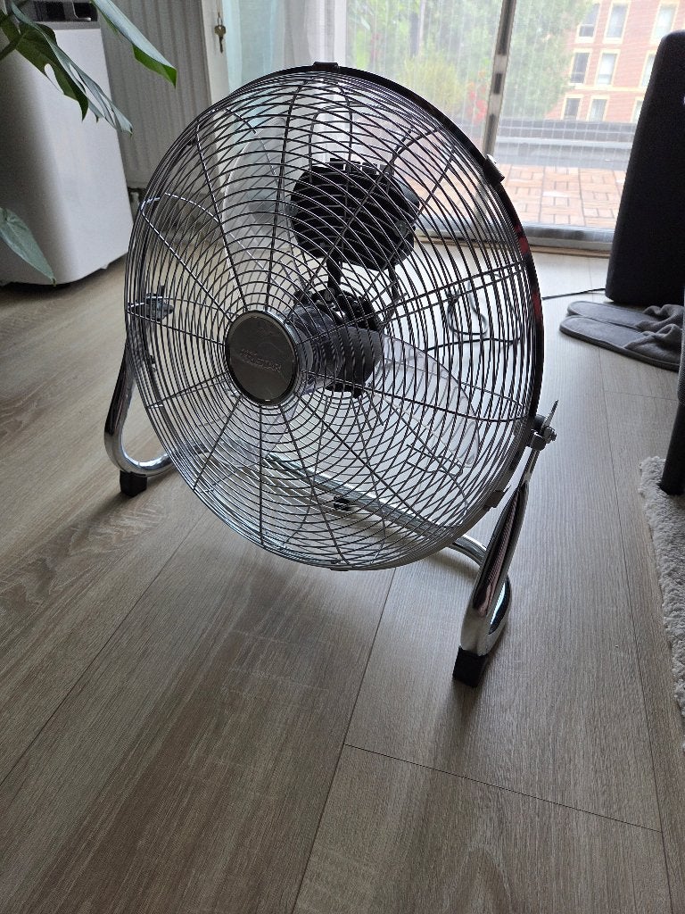 Vloerventilator 40cm 70W (Tristar), Witgoed en Apparatuur, Ventilatoren, Ophalen, Zo goed als nieuw, Vloerventilator