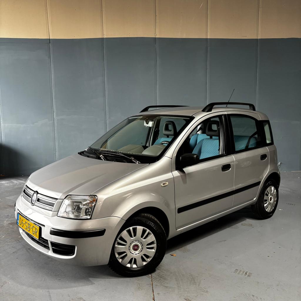 Fiat Panda 1.2 Dualogic AUTOMAAT | 2005 | Grijs, Voorwielaandrijving, Stof, 840 kg, Origineel Nederlands