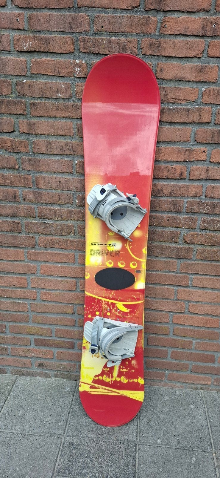 Snowboard + bindingen, Sport en Fitness, Snowboarden, Ophalen, Gebruikt, Board