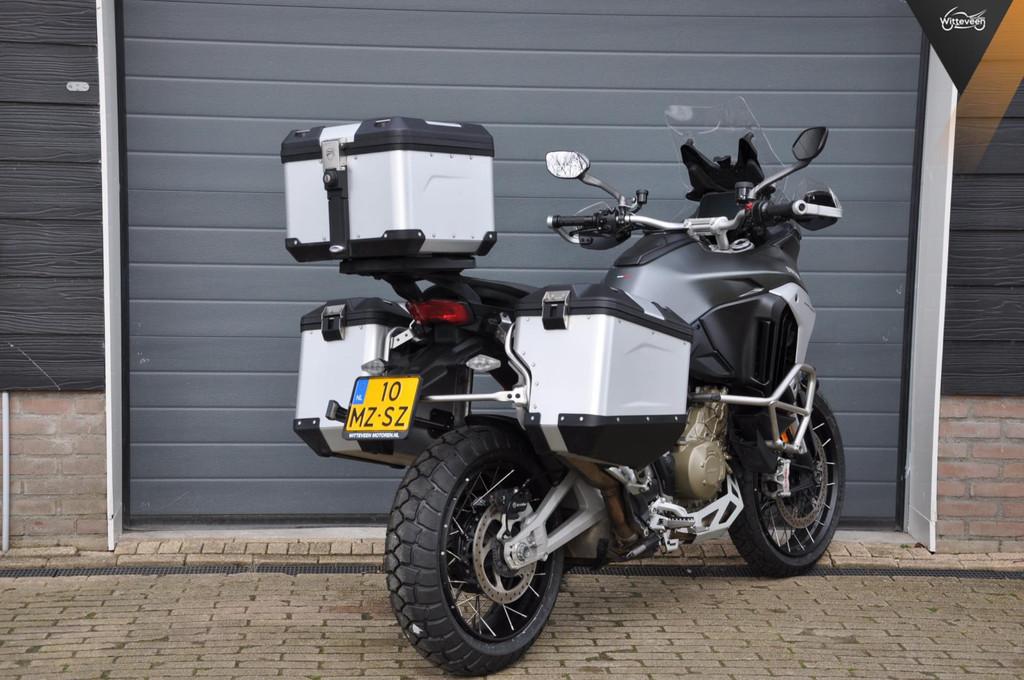 Ducati Multistrada V4 S Travel, radar, spaakvelgen, Bedrijf, Handvatverwarming, Toermotor, 1158 cc