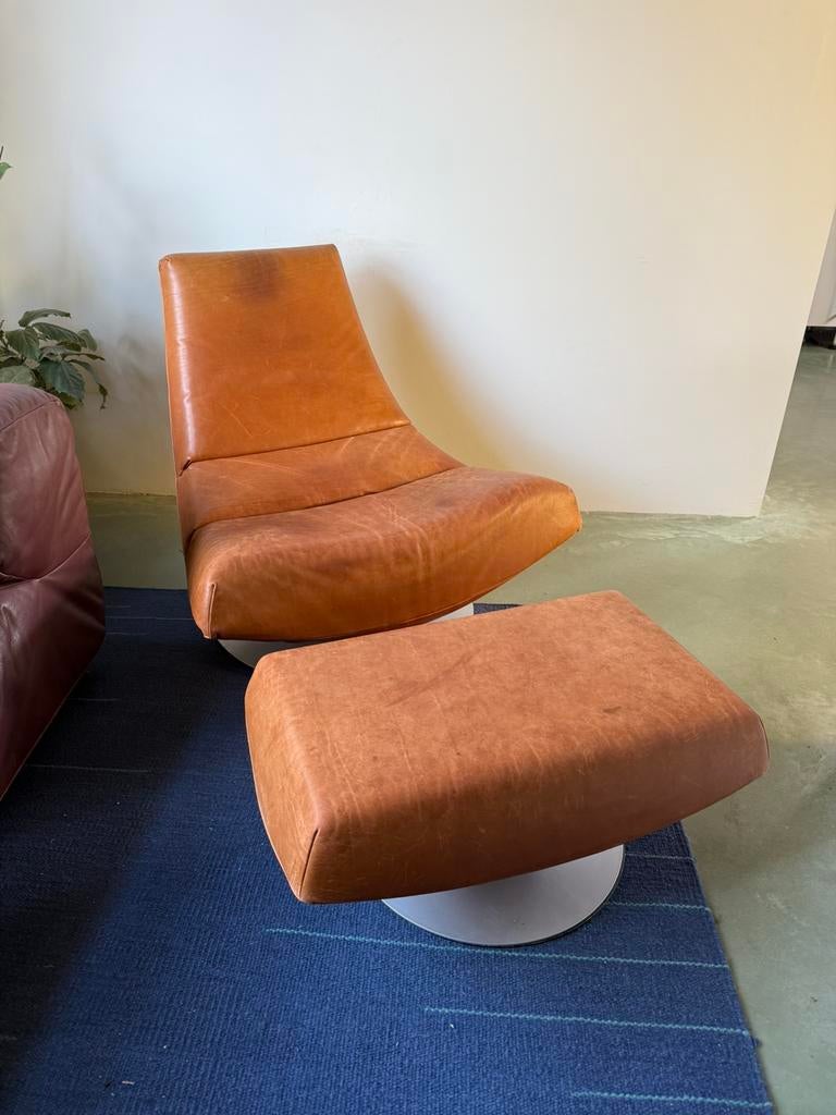 Montis Oliver fauteuil & ottoman, Ophalen, Zo goed als nieuw