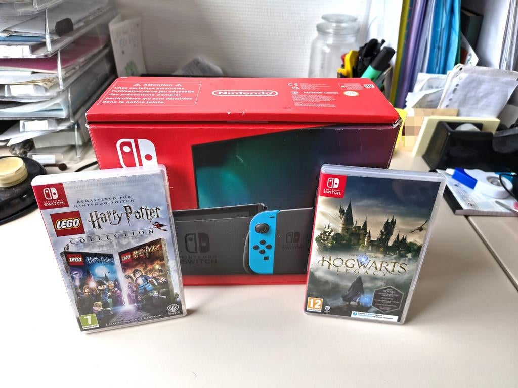 Nieuwe Nintendo Switch met spelletjes, Switch 2019 Upgrade, Met games, Met 2 controllers, Nieuw