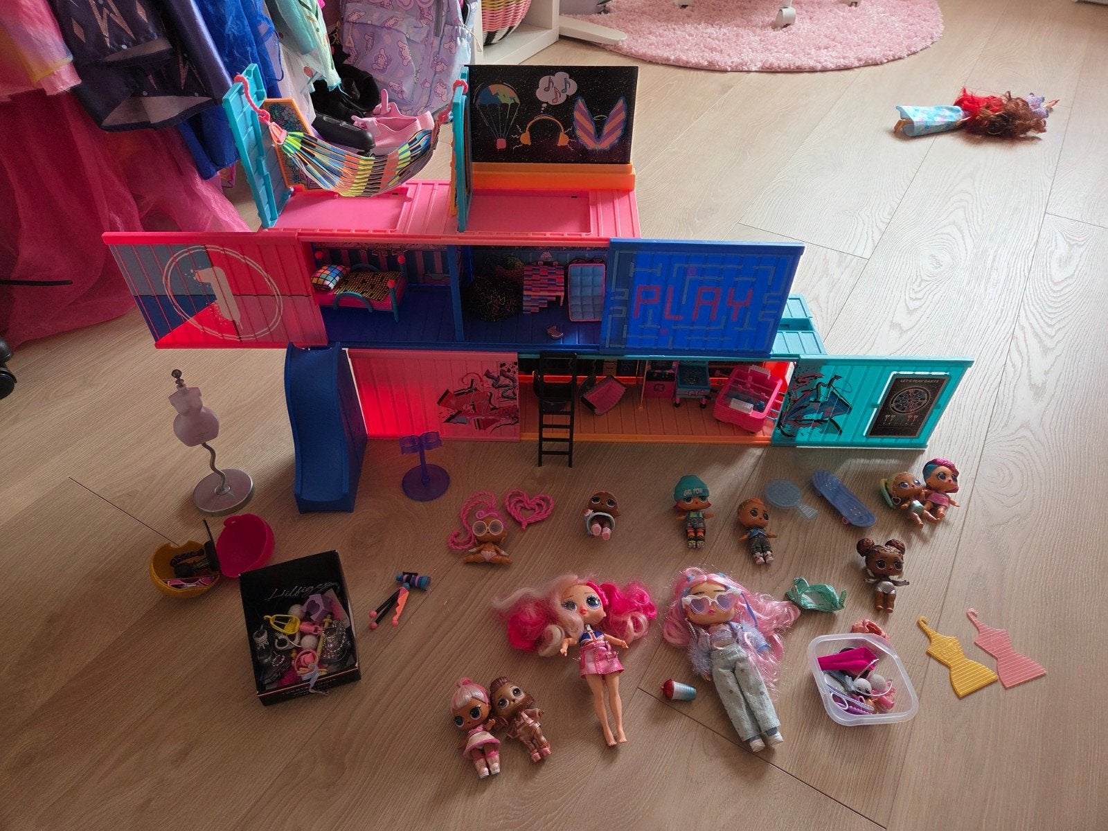 L.O.L. Surprise! Speelhuis met poppen en accessoires, Ophalen, Gebruikt, Overige typen