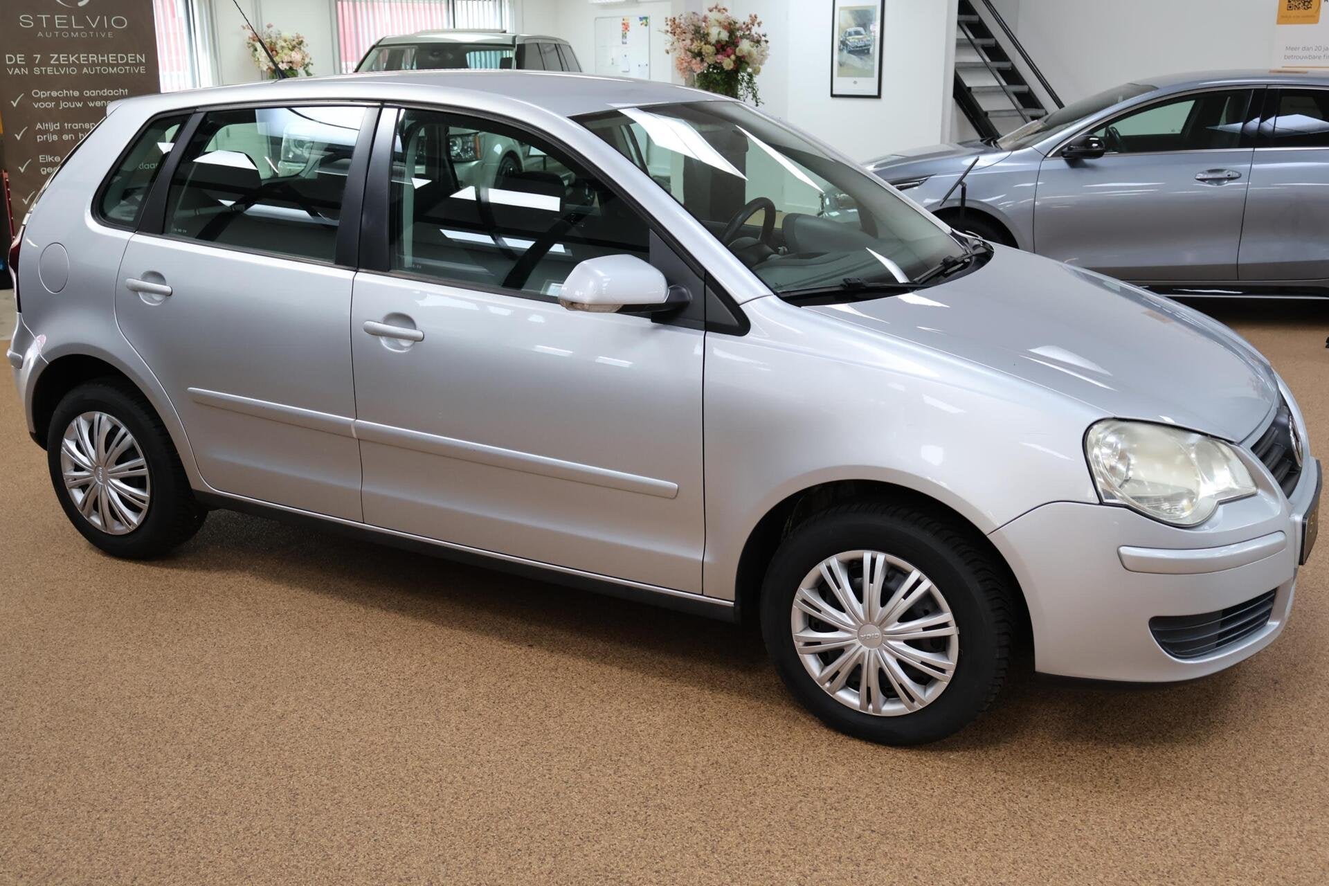 Volkswagen Polo 1.2 Optive | 5-deurs | 118.323 km | Airco |, Voorwielaandrijving, 989 kg, 1198 cc, Origineel Nederlands