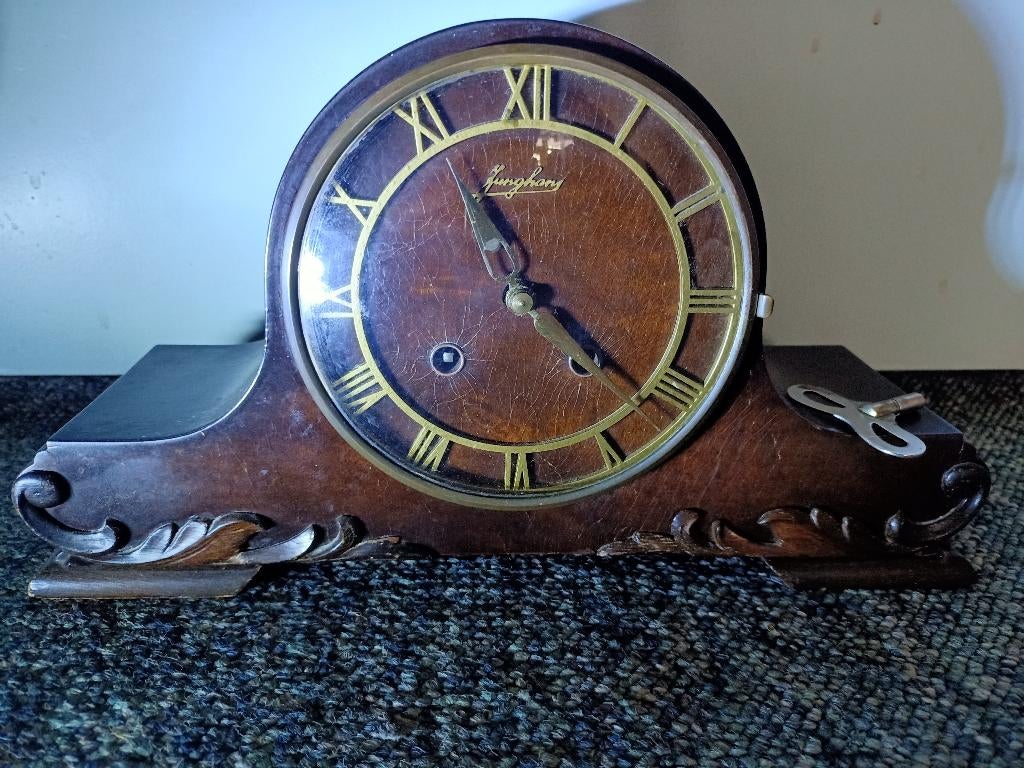 Penduleklok Junghans, Ophalen