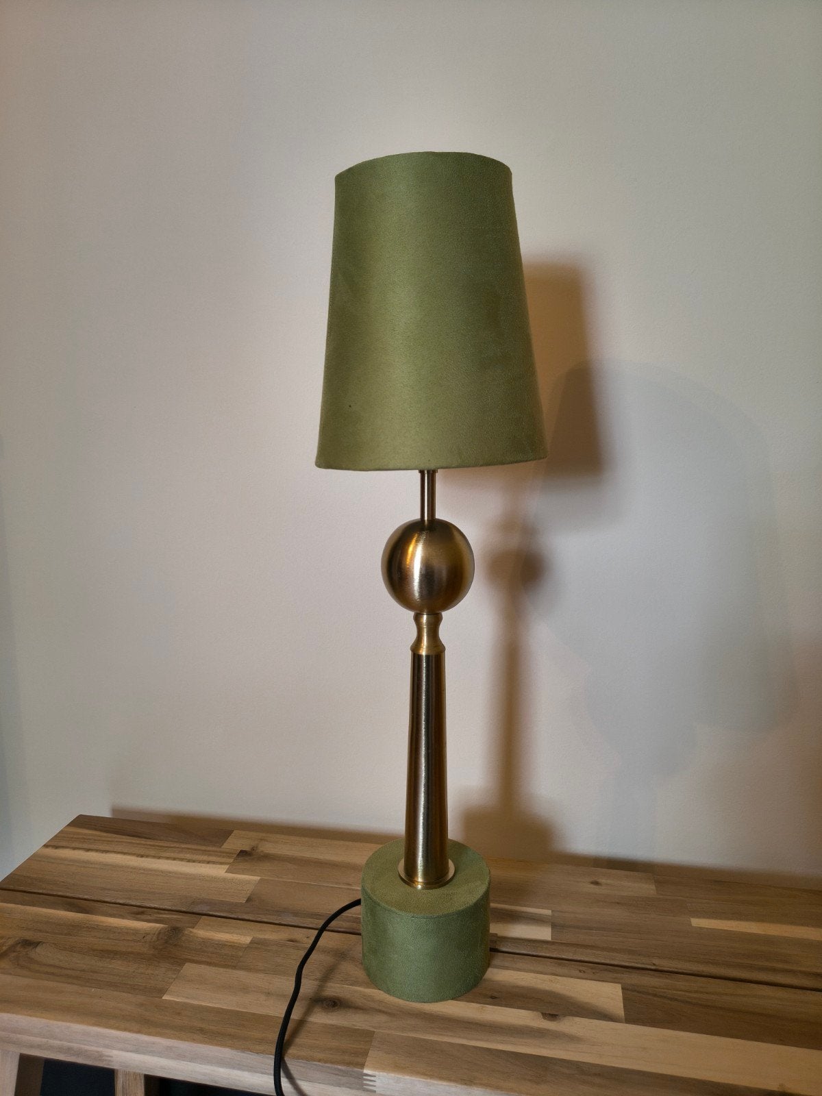 Tafellamp Bolt met bijpassende lampenkap - 65 cm hoog, Goud, Overige materialen, Zo goed als nieuw, Met schakelaar