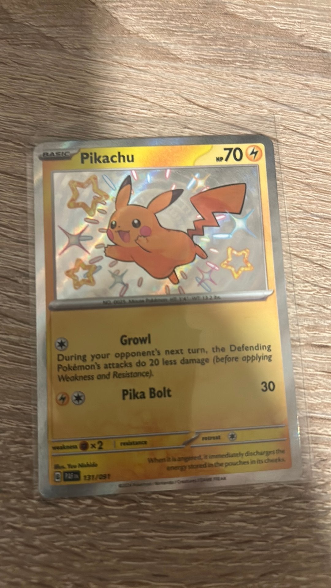 Pikachu shiny, Ophalen of Verzenden, Zo goed als nieuw