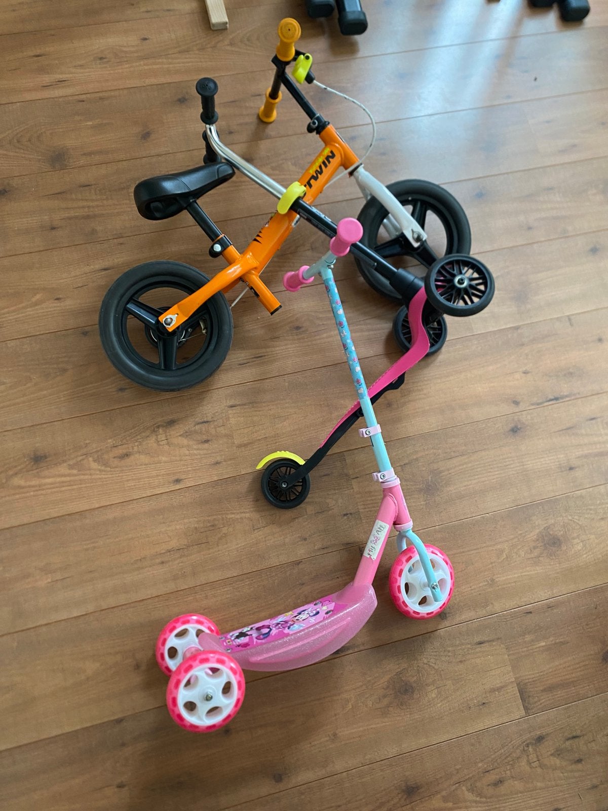 Loopfiets/ step, Kinderen en Baby's, Speelgoed | Buiten | Skelters, Gebruikt, Overige merken, Ophalen