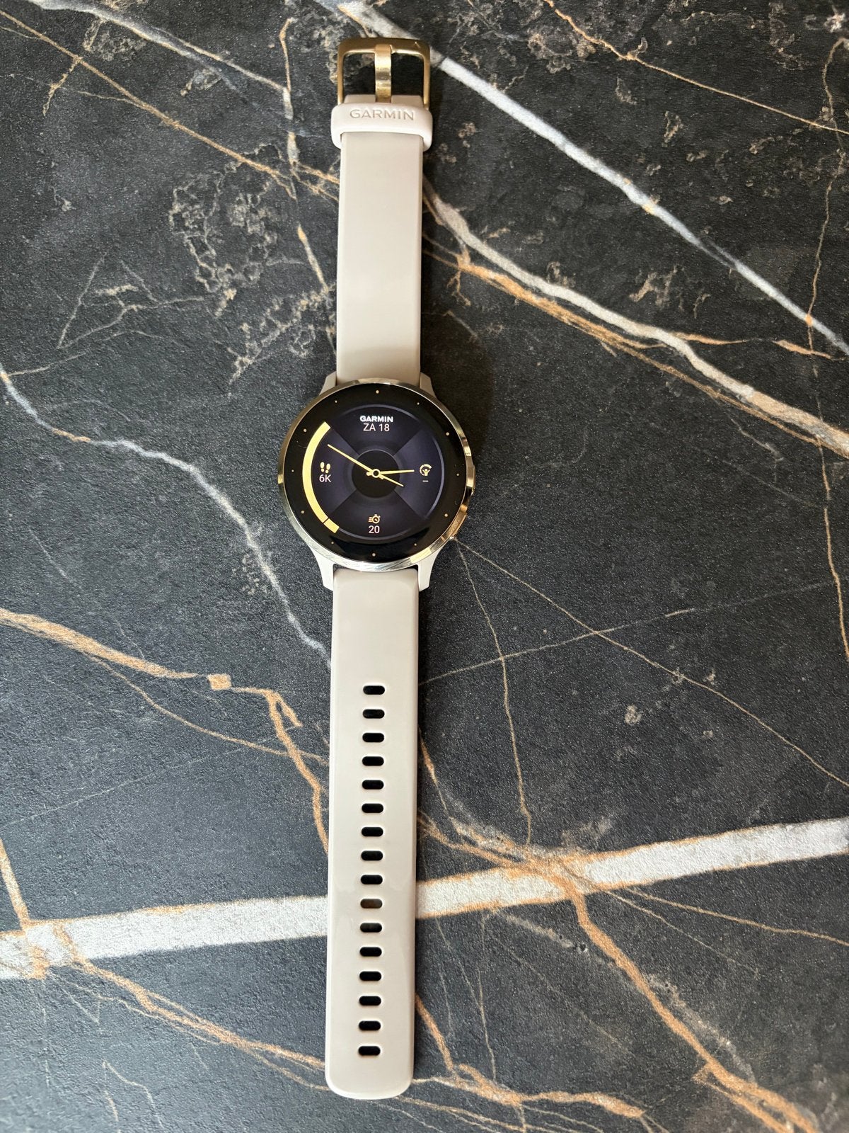 Garmin Venu 3s Smartwatch - Zo goed als nieuw, Ophalen, Afstand, Wit, Zo goed als nieuw