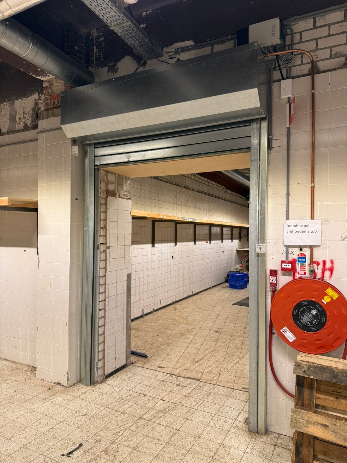 Elektrische Roldeur Industrie 179 x 275 cm Compleet, Ophalen, Gebruikt, 25 tot 50 cm