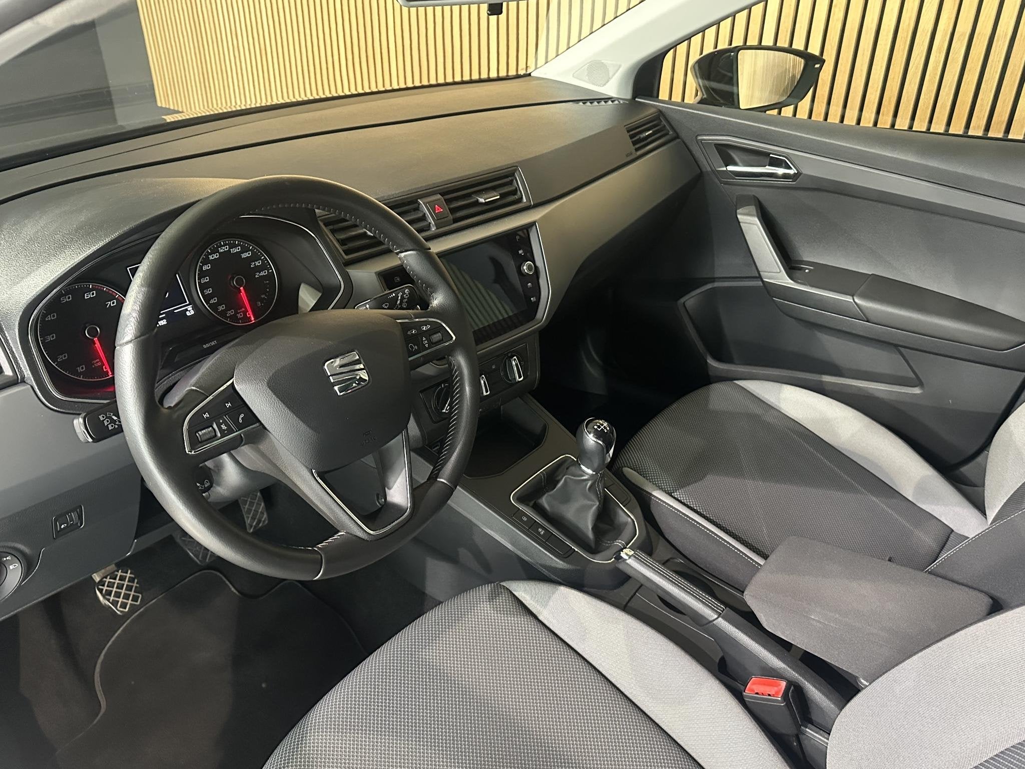 SEAT Ibiza 1.0 TSI Style Business Intense NL auto | Carplay, Auto's, Stof, Gebruikt, Euro 6, 95 pk