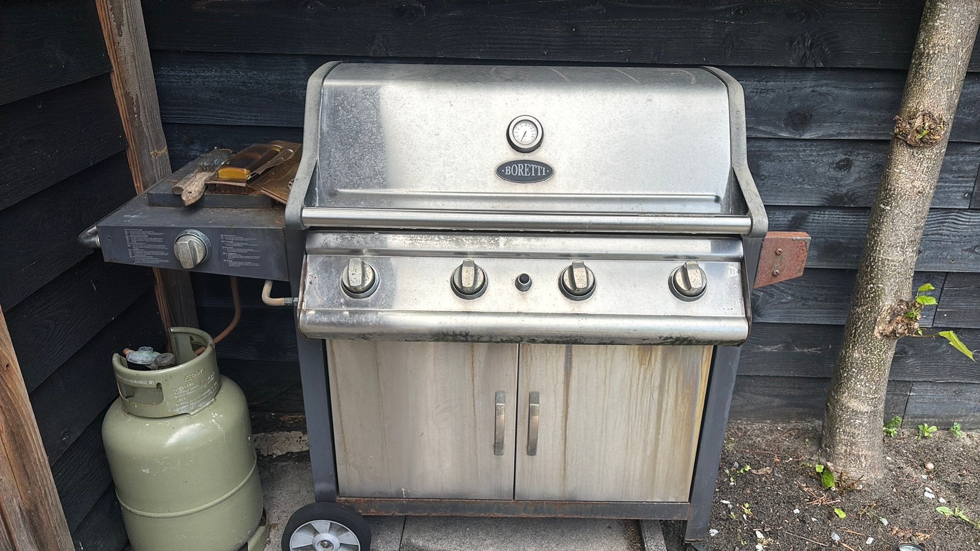 Boretti gasbarbecue (zonder gasfles), Ophalen, Gebruikt