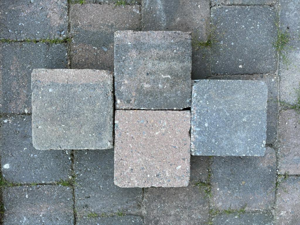 Cobblestones bont 15x15x6 terras tegel ong. 900 st 18m2, Ophalen, Gebruikt, 10 m² of meer, Beton