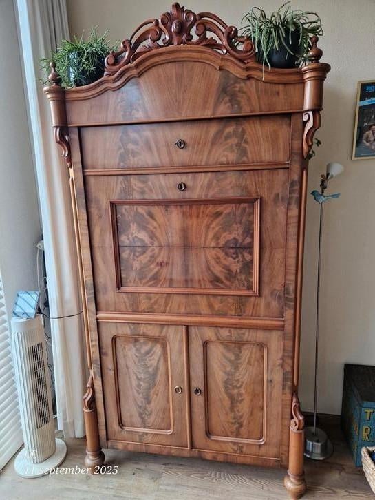 Oud Hollandse Secretaire, Ophalen