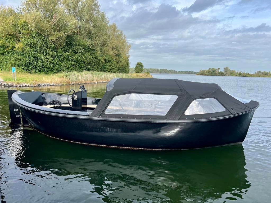 Harding 900. Mooiste die er is, alles is nieuw!, Ophalen, Binnenboordmotor, Diesel, Zo goed als nieuw