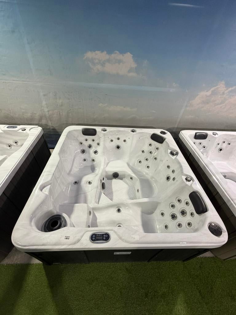 Jacuzzi Balboa 5 persoons incl garantie, Verzenden, Zo goed als nieuw