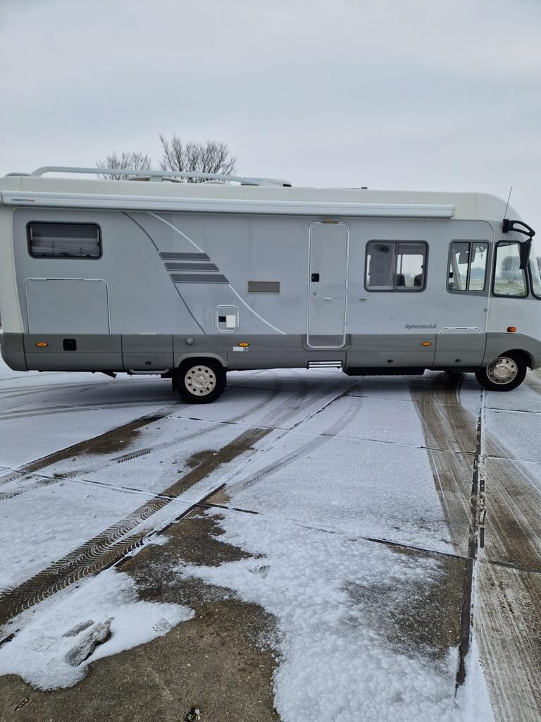 Mooie camper  Hymer S820 Bouwjaar 2001, Caravans en Kamperen, Campers, Integraal, Tot en met 3, Particulier, Hymer