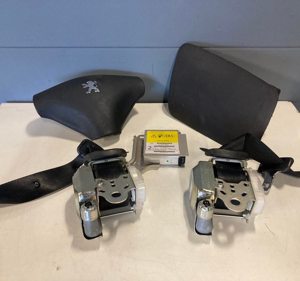 Peugeot 107 airbag set gordelspanners module compl. LIBACARS, Geot, Ophalen of Verzenden, Peu, Peugeot