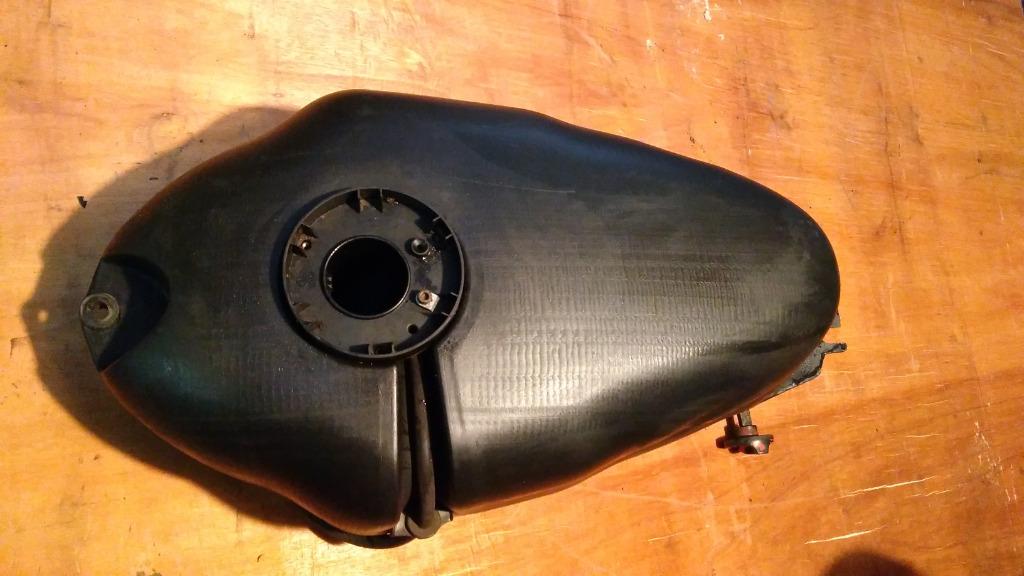 Yamaha TZR tank brandstoftank Benzinetank TZR50 binnentank, Ophalen of Verzenden, Zo goed als nieuw, Tank, Yamaha