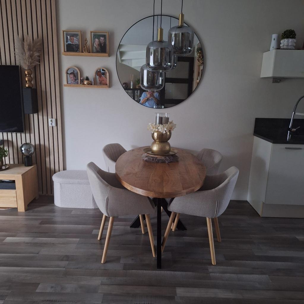 Ovale Mango Houten Eettafels, Huis en Inrichting, Tafels | Eettafels, 100 tot 150 cm, Ophalen of Verzenden, Zo goed als nieuw