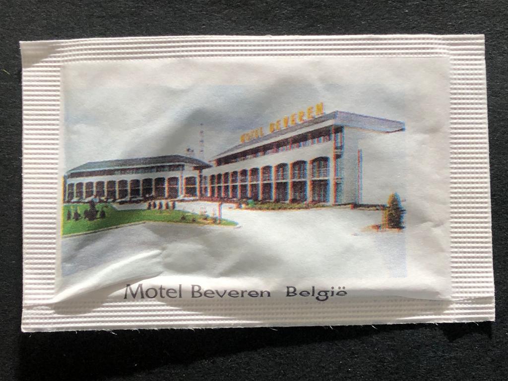 Suikerzakje Van Der Valk Beveren Belgie, Ophalen of Verzenden, Buitenland