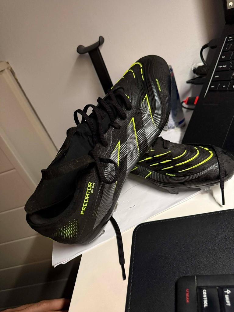 RUILEN OF VERKOPEN Adidas Predators maat 46 2/3 (NIEUW), Sport en Fitness, Schoenen, Maat L, Ophalen of Verzenden, Zo goed als nieuw