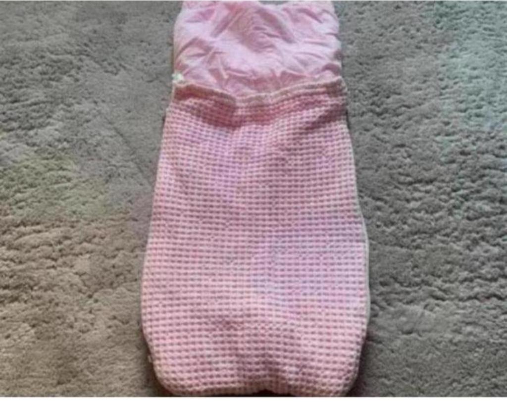 Maxi Cosi voetenzak Koeka - Roze, Ophalen of Verzenden, Zo goed als nieuw, Minder dan 70 cm, Slaapzak