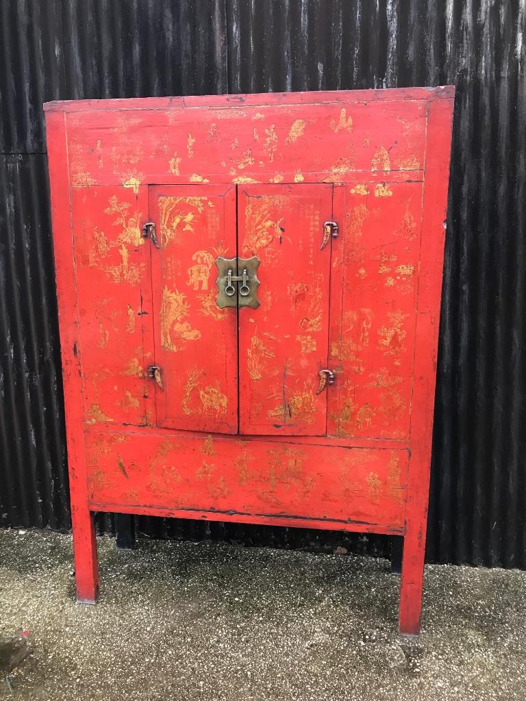 Chinese bruidskast zeer groot chinees kast hand beschilderd, Verburgt Vintage, Gebruikt, Ophalen of Verzenden, https://verburgtvintage.nl/#contact