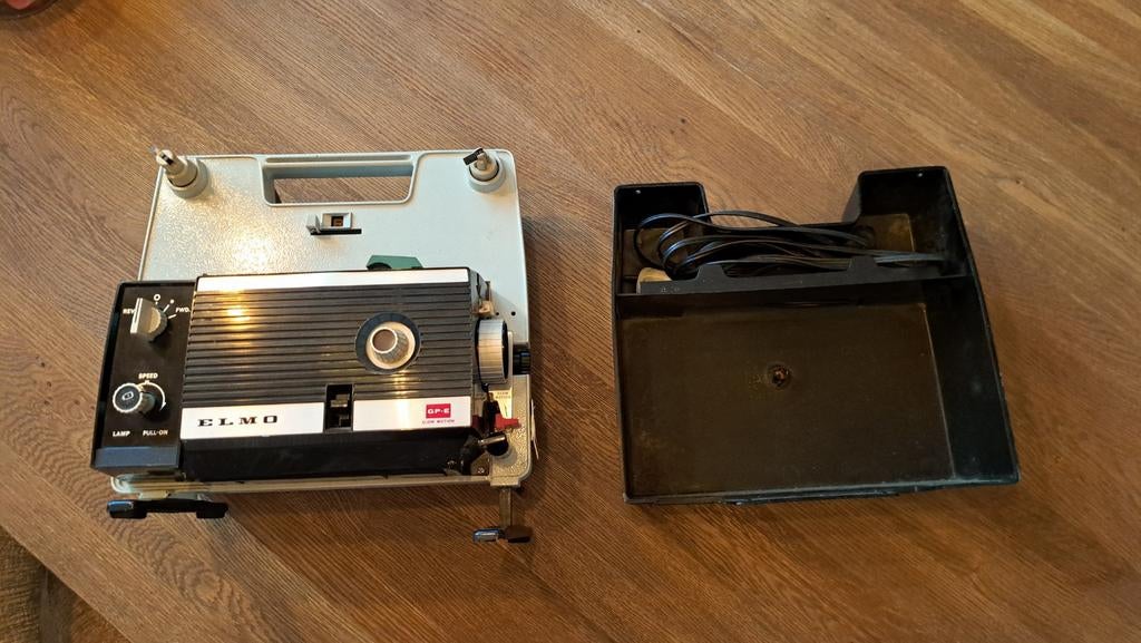 Elmo Video 8 Projector - Vintage Filmprojector, Ophalen of Verzenden, Gebruikt