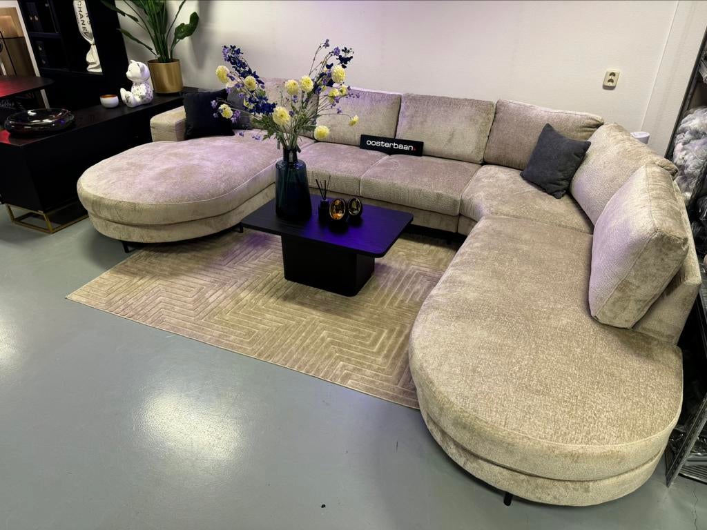 Luxe Velvet Teddy U-bank Rondo 200x375x270cm Sand NEW, Info@oosterbaanwonen.nl, Venus 31 8448CE Heerenveen, Hoekbank, Oosterbaan Wonen
