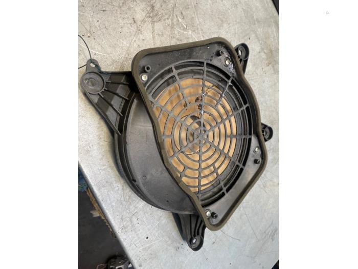 Subwoofer van een Audi A8, Ophalen of Verzenden, 3 maanden garantie, Gebruikt, Audi