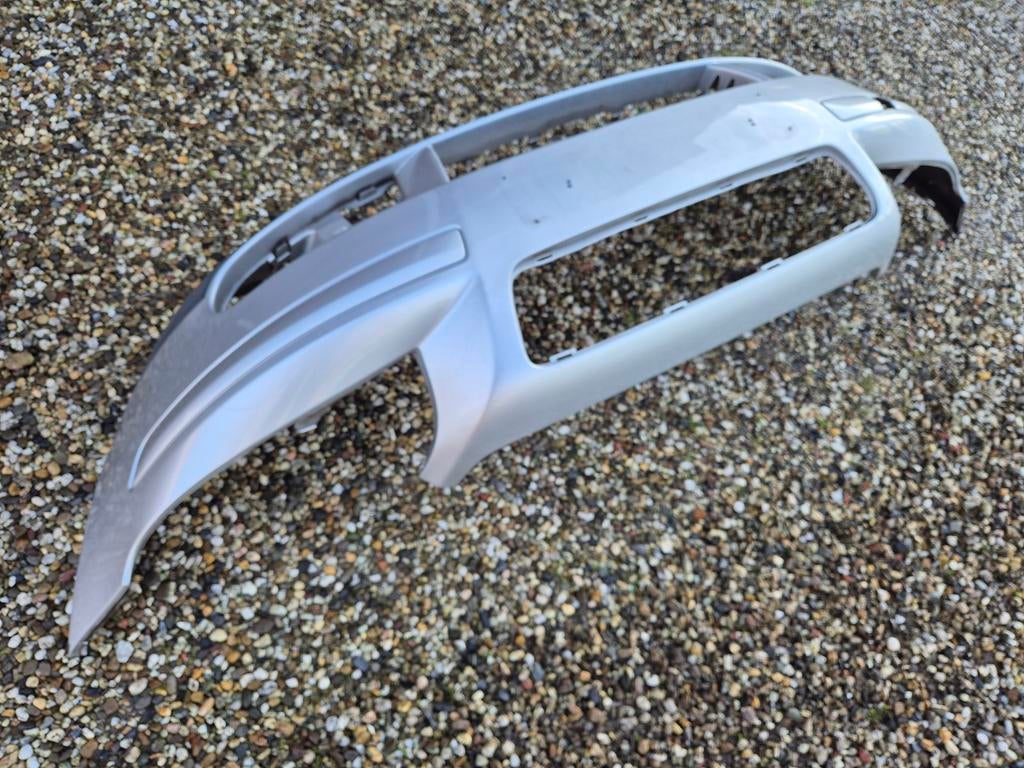 Gebruikte voorbumper Volvo S40 grijs metallic., Ophalen, Gebruikt, Voor, Volvo