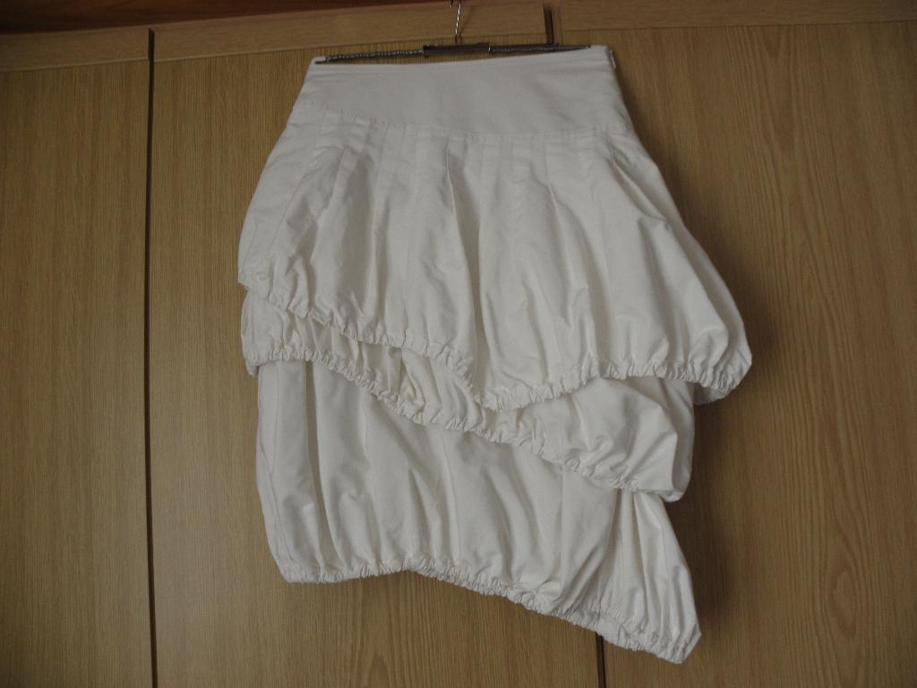 Off white gevoerde laagjes rok EMMA COLLEGE STYLE 34 XS zgan, Emma, Wit, Nieuw, Ophalen of Verzenden