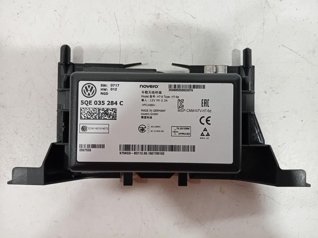 Bluetooth control module Volkswagen Passat, Ophalen of Verzenden, Van der Ven Autorecycling B.V., Onderdelen@venauto.nl, Ettenseweg 76, 4706 PB Roosendaal, The Netherlands