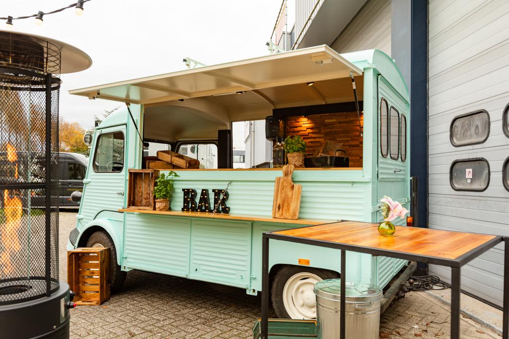 2X Foodtruck / promotiewagen Citroën HY te Huur!, Ophalen