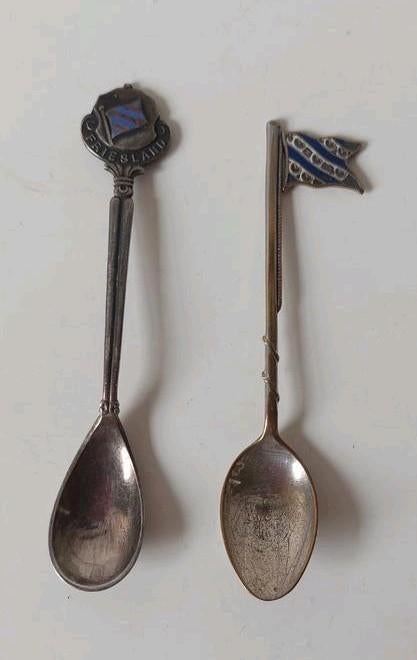 2 Vintage theelepels Friesland  oud Fries theelepeltje 2 x, Ophalen of Verzenden