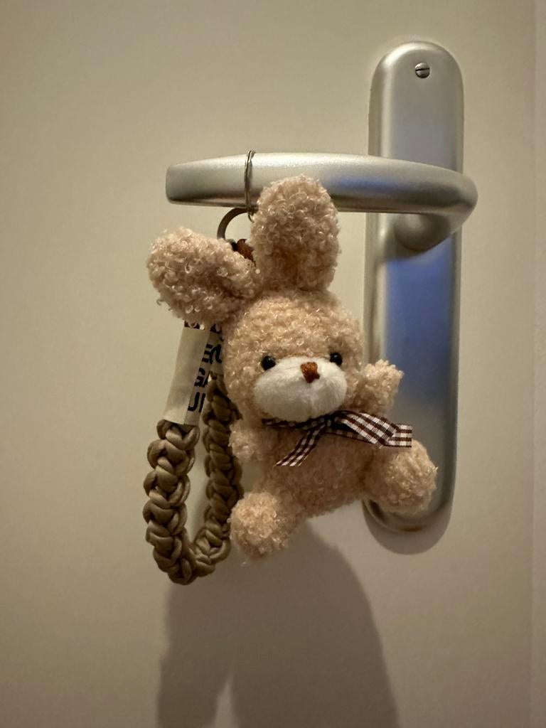Beige bruin bunny bag charm, Ophalen of Verzenden, Nieuw, Stoffen beer, Overige merken