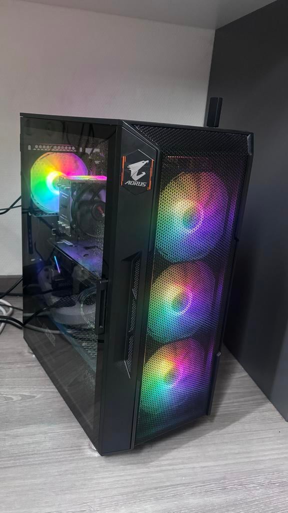 Gaming PC - i5 9600k, RX 5600 XT, 16GB RAM, 1TB SSD, Ophalen, Zo goed als nieuw, Gaming, SSD