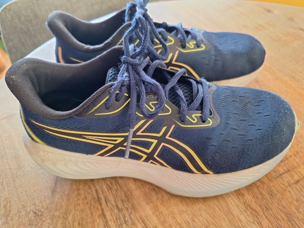 Asics Gel Cumulus 26 GS Kinder Sneakers Maat 36, Gebruikt, Asics, Ophalen of Verzenden, Jongen of Meisje