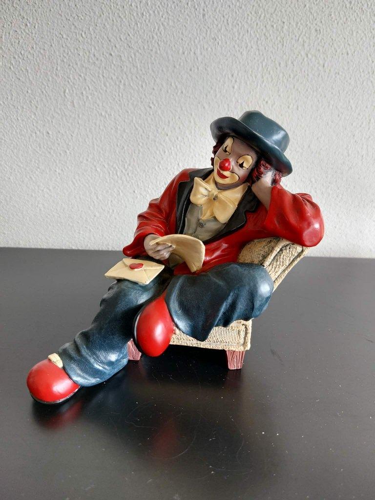 Gilde Clowns clown die liefdes brief leest., Verzamelen, Beelden en Beeldjes, Ophalen, Zo goed als nieuw, Mens